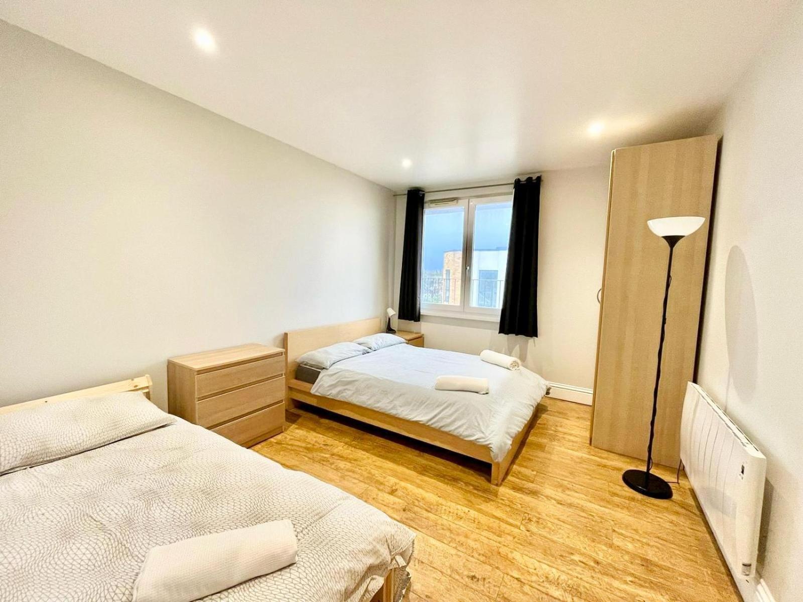 Апартаменты London Modern Flat Near Transports Экстерьер фото